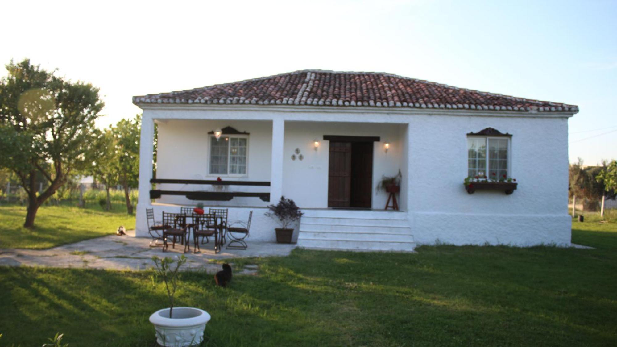"Per Mik" Cottage In Vineyard Шкодер Экстерьер фото